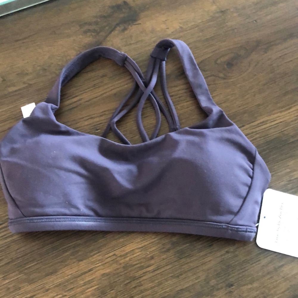 Lululemon bra